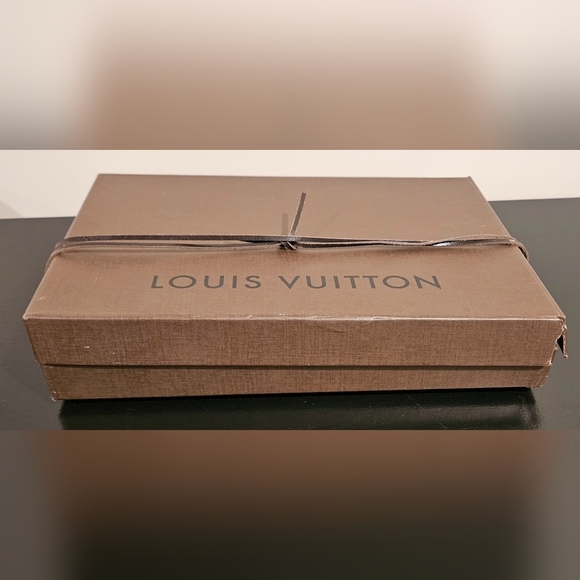LOUIS VUITTON Brown Box W Lid Leather Ribbon Card Receipt Holder Empty Gift Set - Picture 7 of 10